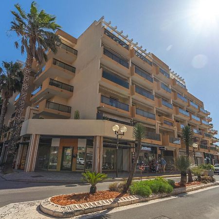 Apartment Saint James-13 By Interhome لو لا فاندو المظهر الخارجي الصورة